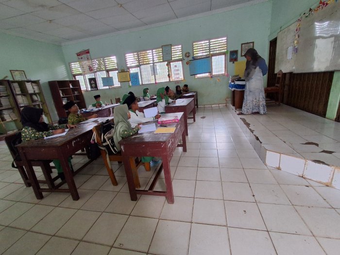 Diam Seribu Bahasa, Siswa MIN 2 Tebo Larut dalam Keasyikan Belajar di Kelas