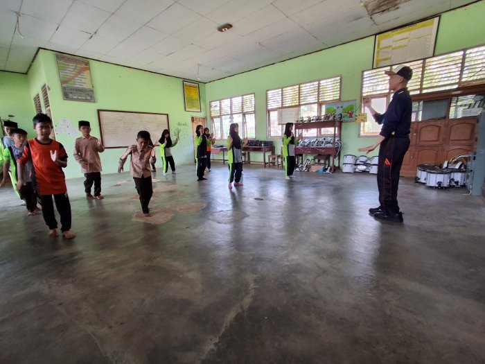 Bakat Seni Tumbuh Pesat: Praktik Tari Jadi Momen Favorit Siswa MIN 2 Tebo