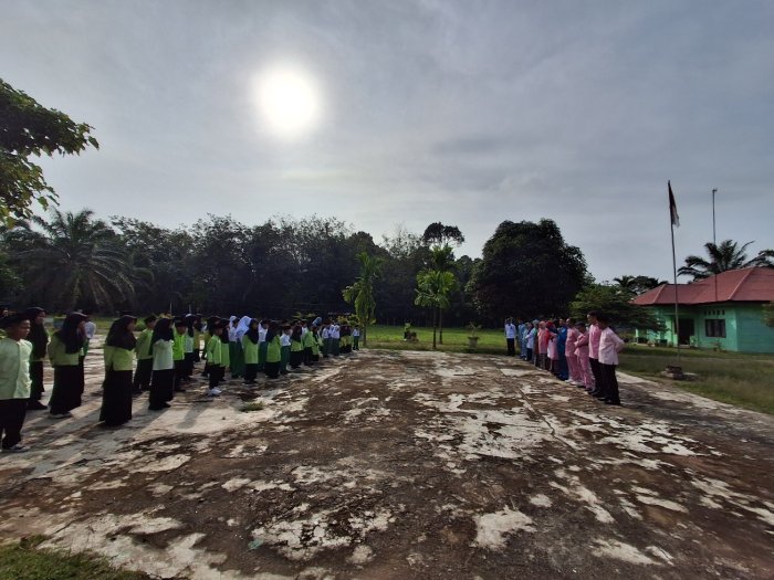 Pasca Libur Semester, Siswa MIN 2 Tebo Kembali Beraktivitas Diawali dengan Apel Pagi