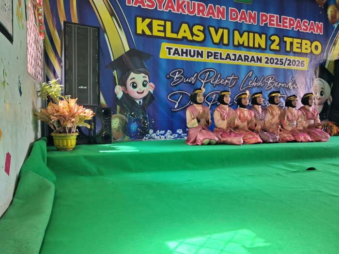 Pukau Penonton, Penampilan Tari Saman MIN 2 Tebo Bikin Pecah Acara Pelepasan Siswa Kelas 6