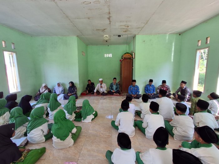 Sambut Keberkahan Ramadan, Siswa MIN 2 Tebo Gelar Tradisi Khataman Al-Quran